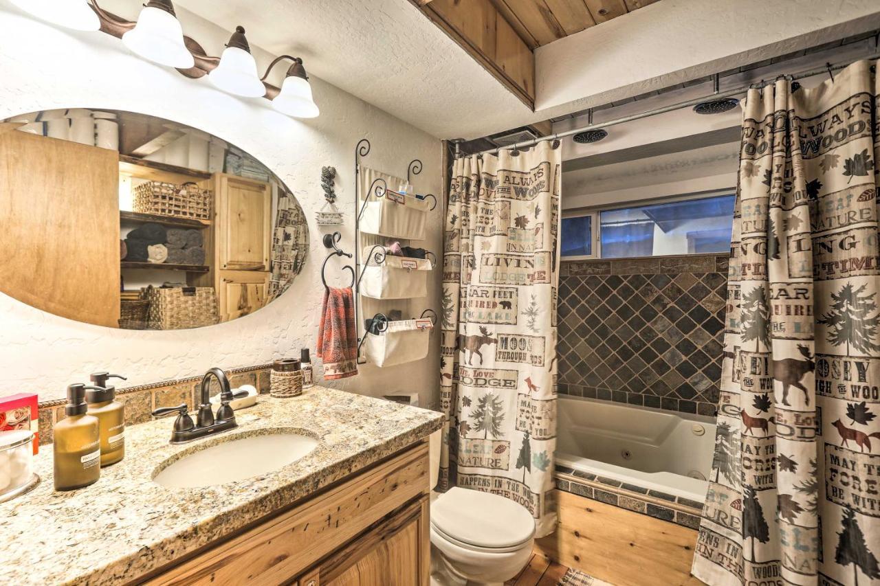 Quintessential Tahoe Cabin With Private Hot Tub South Lake Tahoe Exterior photo